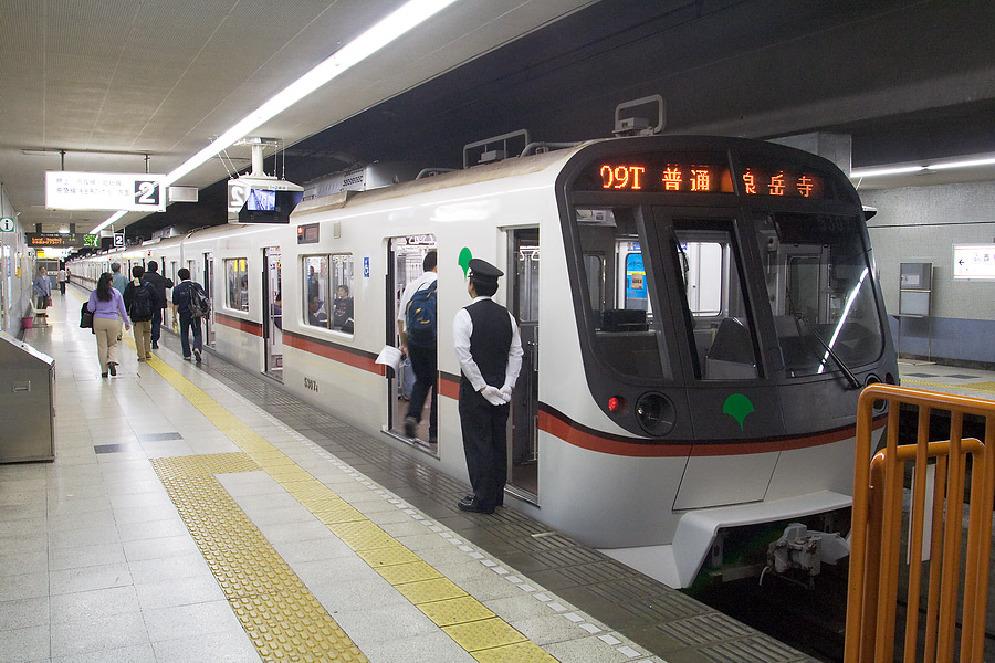 Asakusa sen / Tokyo metro