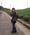 (Photo: Lin) - Oh, Linchan captured me beeing fascinated by tea fields